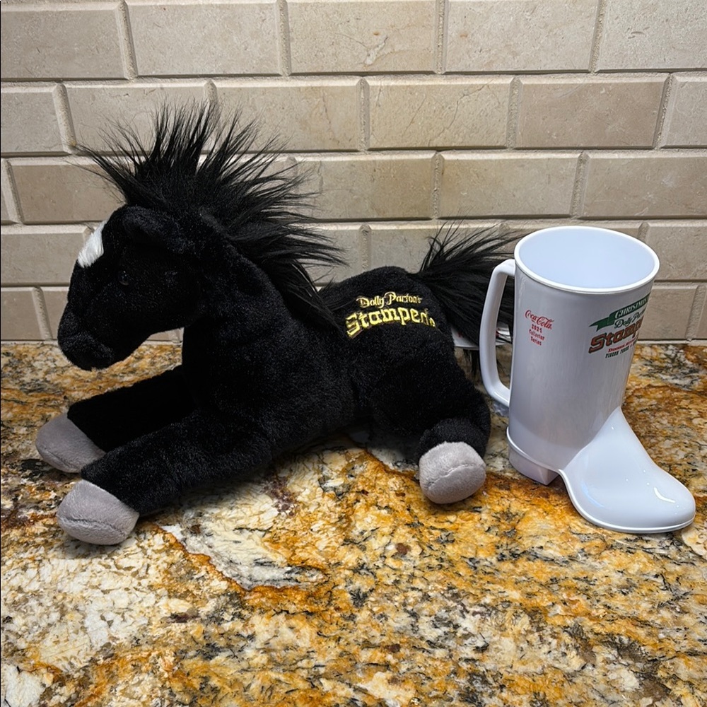 Aurora Dolly Parton’s Stampede Horse Plushie and plastic Cowboy Boot cup Bundle